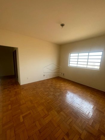 house em Praça Hipólito Lopes, Vila Operária - Barra Bonita - SP