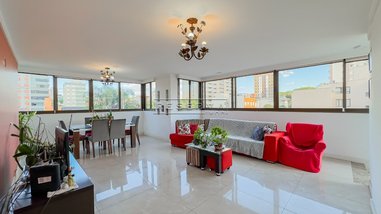 apartment em Rua Líbero Badaró, Passo da Areia - Porto Alegre - RS