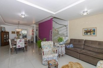 house em Arnaldo Ballve, Jardim Itu - Porto Alegre - RS