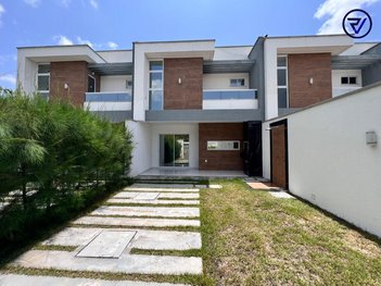 house em Rua Crisanto Barroso, Urucunema - Eusébio - CE