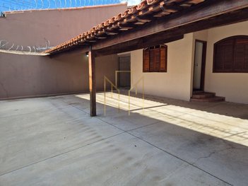 house em Rua dos Eucalíptos, Cidade Jardim - Uberlândia - MG