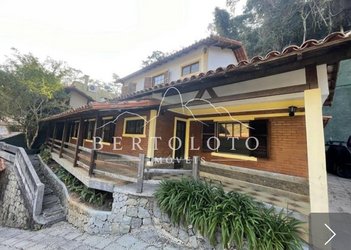 house em Rua Antônio de Almeida Lima Júnior, Itaipava - Petrópolis - RJ