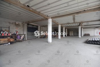 business em Avenida Ernesto Menato, Centro Alto - Ribeirão Pires - SP