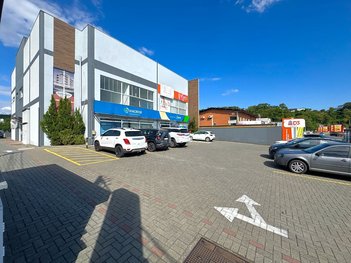 office em Rua Gustavo Zimmermann, Itoupava Central - Blumenau - SC