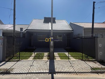 house em Rua Arnaldo Martins Villar Lucena, Campo de Santana - Curitiba - PR