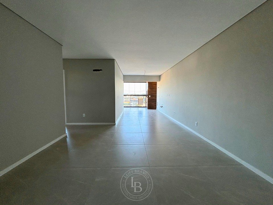 03 Apartamento _ Venda _ Saguaçu _ Joinville _ Santa Catarina _ Fachada