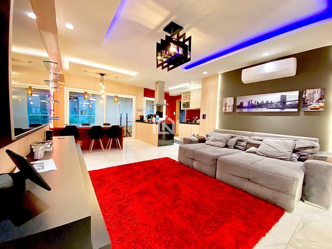 Apartamento a venda no condominio Costa do Marfim - Sala de televisao, sala de jantar com varanda