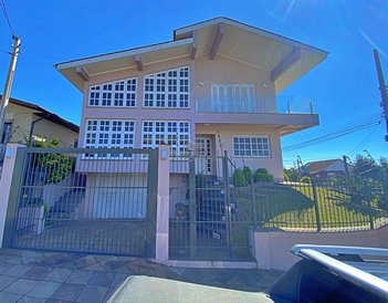 house em Rua Pedro Padovan, São Roque - Farroupilha - RS