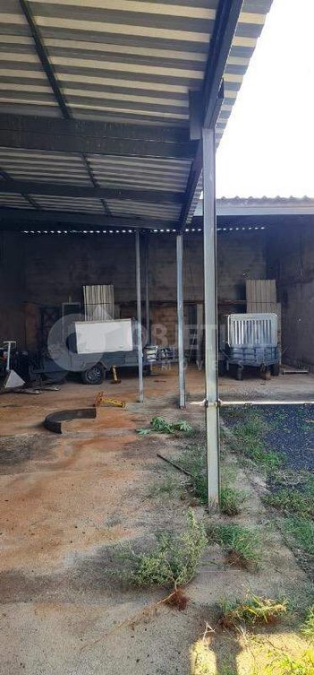 industrial em Rua Francisco Pinto, Lagoinha - Uberlândia - MG