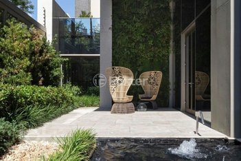 apartment em Rua Tobias da Silva, Moinhos de Vento - Porto Alegre - RS