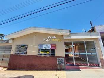 house em Rua Tenente Querubim, Centro - Guaxupé - MG