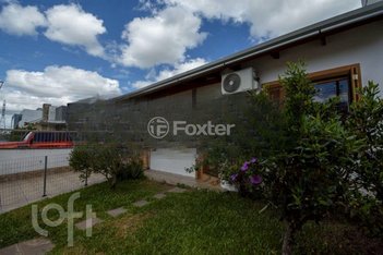 house em Rua Francisco Dimer Raupp, Parque da Matriz - Cachoeirinha - RS