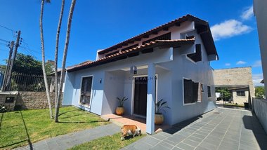 house em Rua Acre, Centro - Guaíba - RS