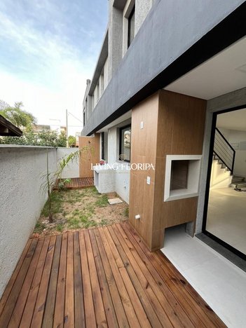 house em Rua Grumixama, Campeche - Florianópolis - SC