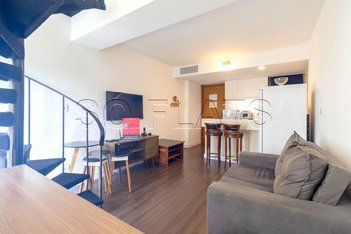 apartment em Rua Carlos Sampaio, Bela Vista - São Paulo - SP