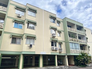apartment em Rua Mário da Cunha Carneiro, Pio Corrêa - Criciúma - SC