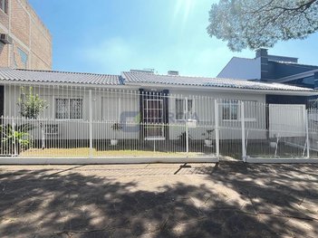 house em Rua Engenheiro Frederico Dahne, Sarandi - Porto Alegre - RS