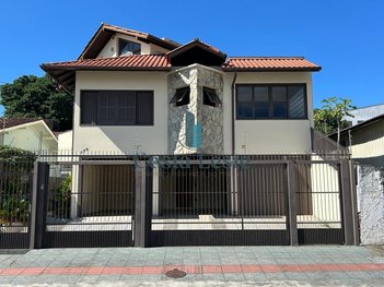 house em Rua Camilo Silveira de Souza, Capoeiras - Florianópolis - SC