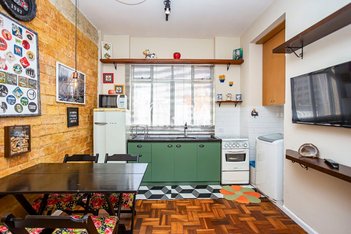 apartment em Rua Cruz Machado, Centro - Curitiba - PR