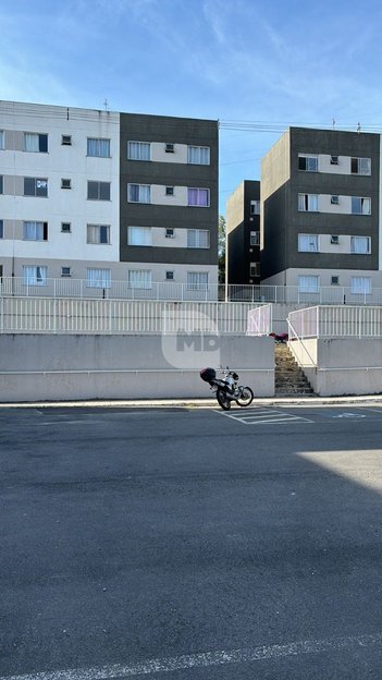 apartment em Rua Vereador Wadislau Bugalski, Lamenha Grande - Almirante Tamandaré - PR