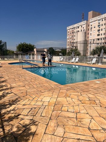 house em Rua Professora Silvia Síeben Meotti, São José - Canoas - RS