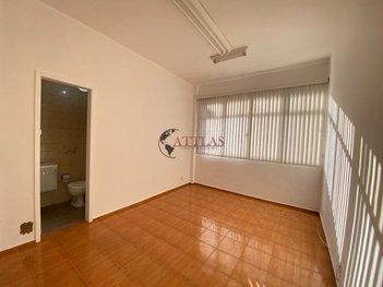 office em Rua Francisco Sá, Várzea - Teresópolis - RJ