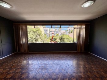 apartment em Rua Coelho Neto, Laranjeiras - Rio de Janeiro - RJ