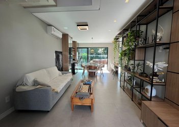 house em Avenida Wilson Castelo Branco, Beira Rio - Biguaçu - SC