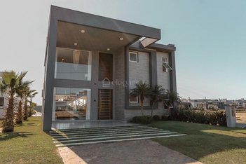 house em Avenida Diamante, Rainha do Mar - Xangri-Lá - RS