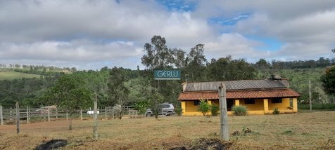 agricultural em Praça Antônio Quirino da Silva, Centro - Itatiaiuçu - MG