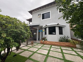 house em Rua Nathan Lopes de Souza, Itaipu - Niterói - RJ