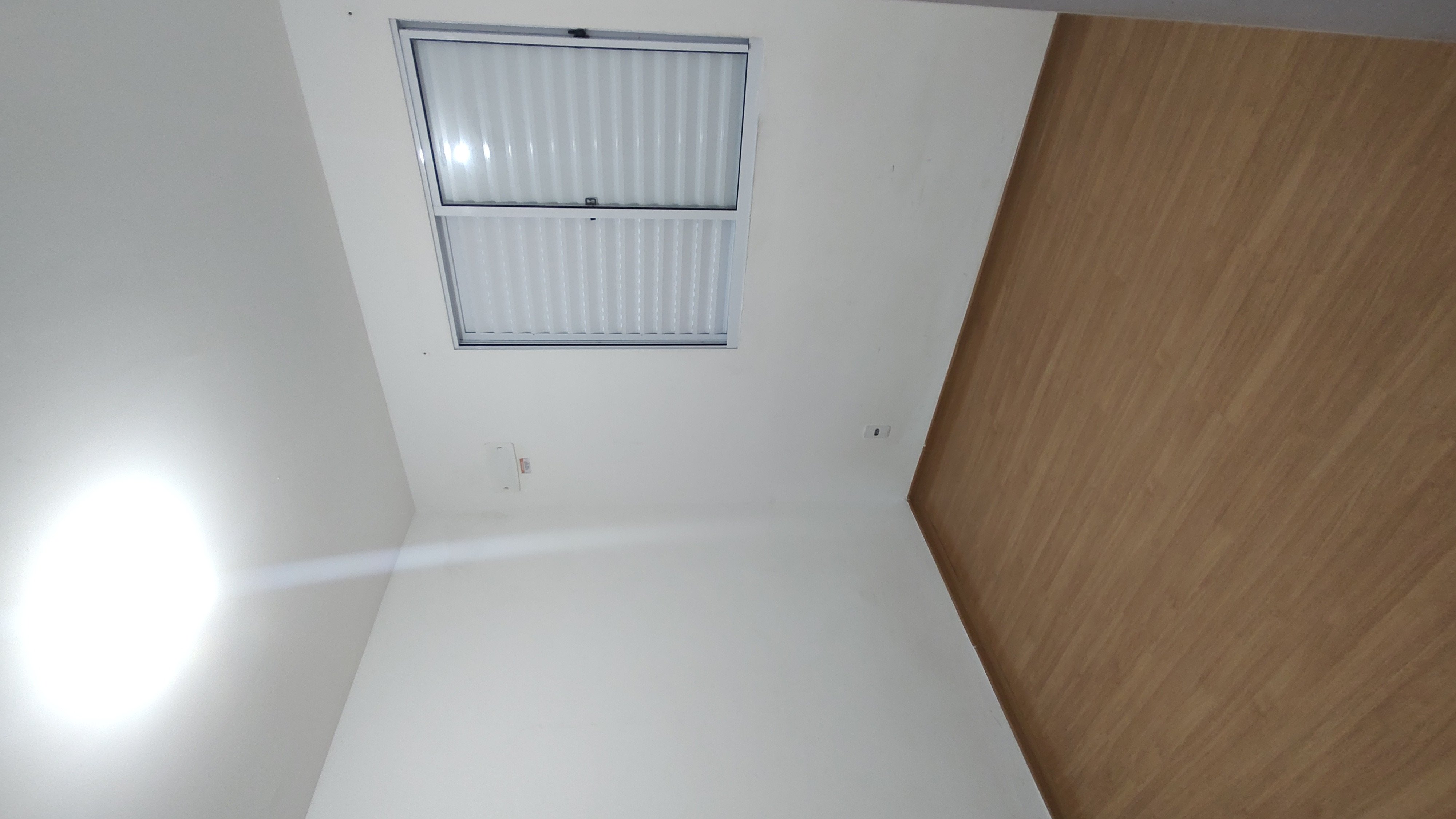 img0