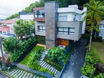 house em Rua Castro Alves, Saguaçu - Joinville - SC
