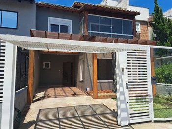 house em Aldo Sani, Hípica - Porto Alegre - RS
