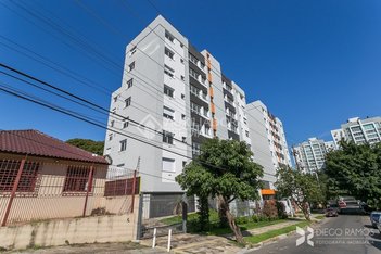apartment em Rua Paulo Setúbal, Passo da Areia - Porto Alegre - RS
