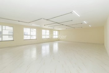 office em Avenida Ipiranga, República - São Paulo - SP