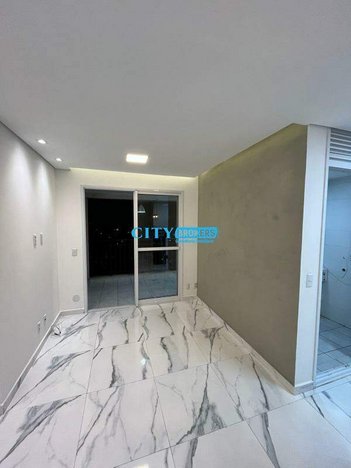 apartment em Rua Dona Tecla, Jardim Flor da Montanha - Guarulhos - SP