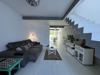 house em Rua Mogno, Campeche - Florianópolis - SC