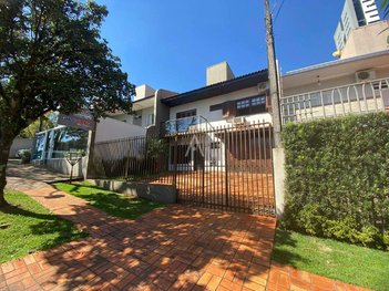 house em Rua Antonina, Centro - Cascavel - PR