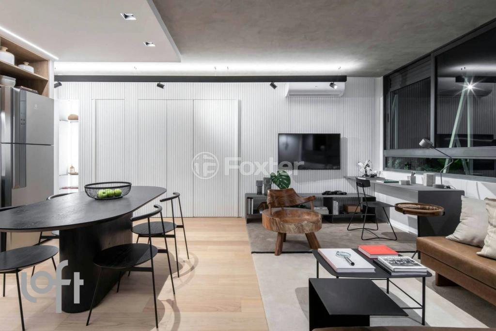 sala-de-estar-moderna-com-mesa-de-jantar-e-sofa-de-couro.jpeg