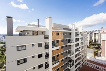 apartment em Rua Professor Guido Straube, Vila Izabel - Curitiba - PR