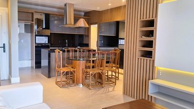 apartment em Avenida dos Búzios, Jurerê Internacional - Florianópolis - SC