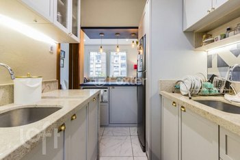 apartment em Avenida Cristóvão Colombo, Independência - Porto Alegre - RS