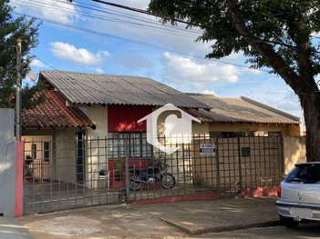 house em Rua Fernão Dias, Zona 01 - Cianorte - PR
