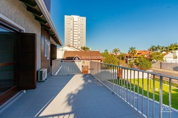 house em Rua Caxias, Centro - Esteio - RS