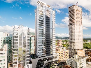 apartment em Rua 315, Meia Praia - Itapema - SC