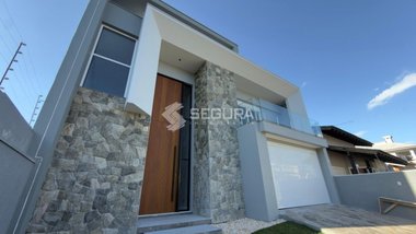 house em Rua Dinamarca, Marechal Rondon - Canoas - RS
