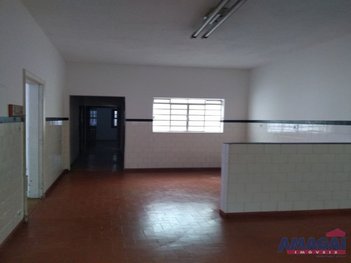 house em Rua Chiquinha Schurig, Jardim Marister - Jacareí - SP