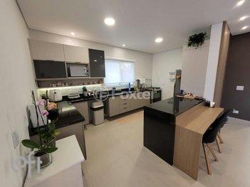 house em Saíra, Suru - Santana de Parnaíba - SP