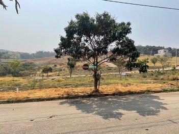 land_lot em Rua Maria Tavares Pereira, Jardim Belo Vale - Ouro Branco - MG